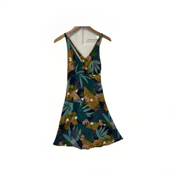 Patagonia Dresses & Skirts - Patagonia Women's Midi Dress - Green and Brown Leaf Print
